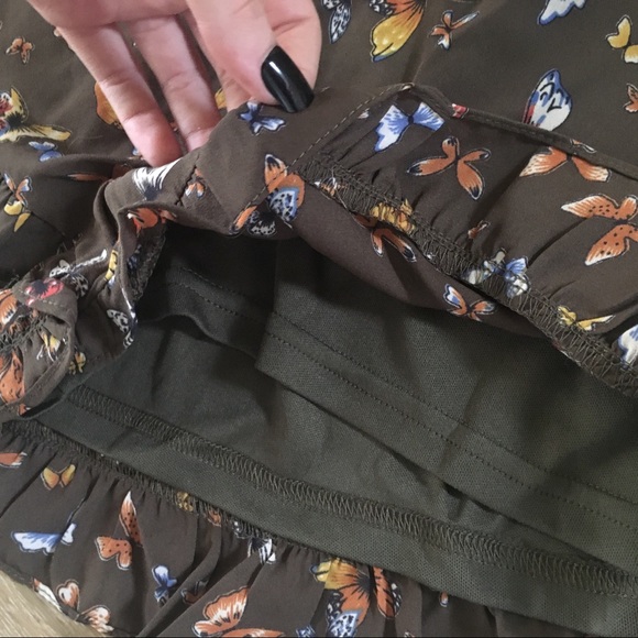 2-piece butterfly outfit! - Picture 6 of 8